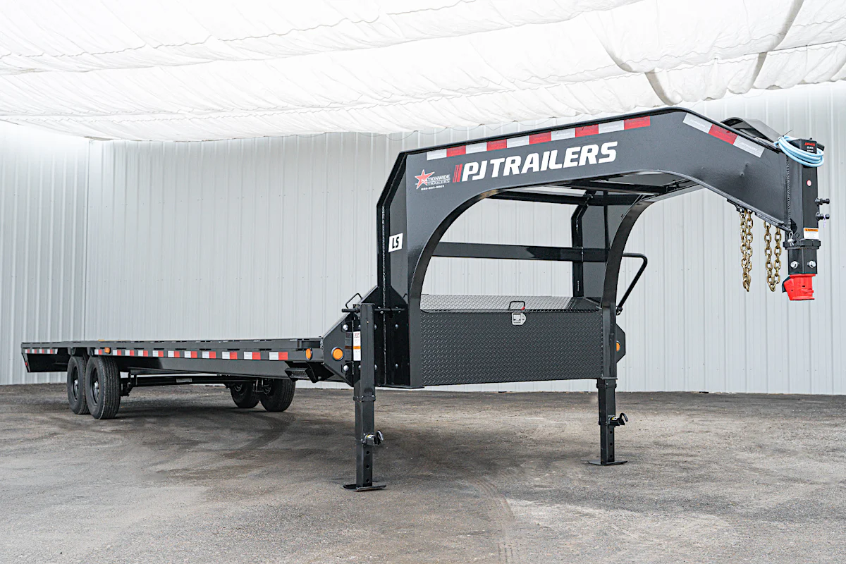 PJ Trailers 32'x102" Gooseneck Low Pro Flatbed Trailer w/ Singles (LS) - Stock #88795 - Image 3 of 16 PJ Trailers 32'x102" Gooseneck Low Pro Flatbed Trailer w/ Singles (LS) - Stock #88795 - Image 3 of 16