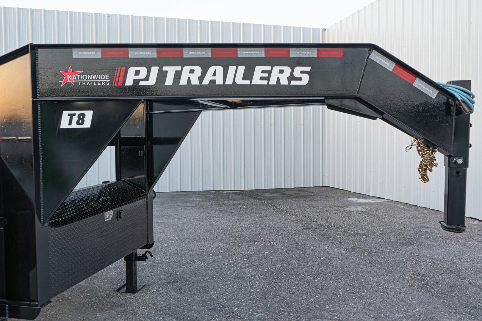 PJ Trailers 26'x102" Gooseneck Deckover Power Tilt Trailer (T8) - Stock #88808 - Image 7 of 23