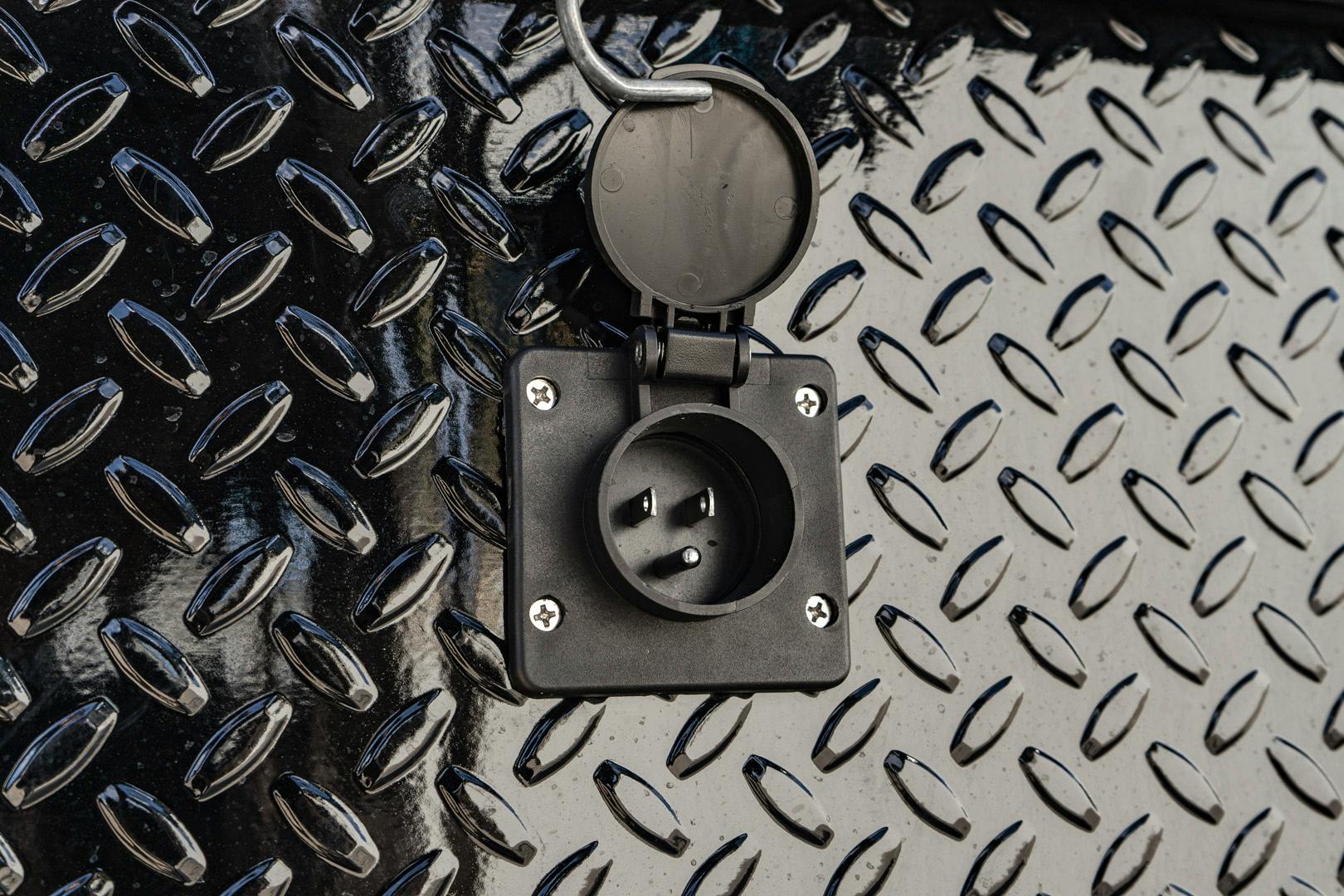 PJ Trailers 14'x83" GN Telescopic Dump Trailer w/ 4' Sides (DT) - Stock #88809 - Image 13 of 36