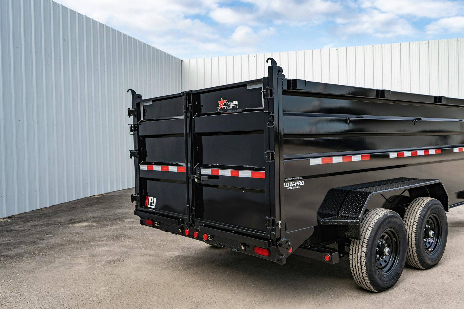 PJ Trailers 14'x83" GN Telescopic Dump Trailer w/ 4' Sides (DT) - Stock #88809 - Image 28 of 36