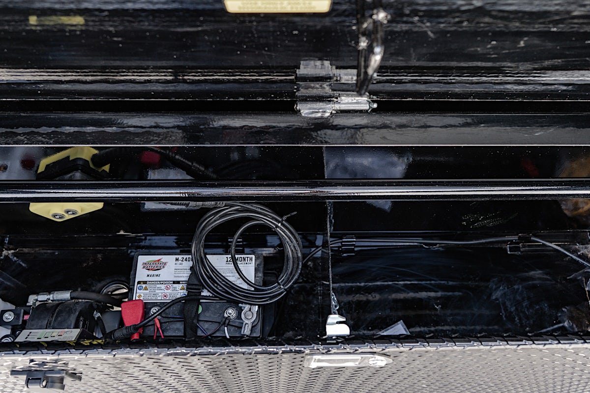 PJ Trailers 14'x83" Low Pro High Side Dump Trailer w/ 4' Sides (DM) - Stock #88843 - Image 12 of 33 PJ Trailers 14'x83" Low Pro High Side Dump Trailer w/ 4' Sides (DM) - Stock #88843 - Image 12 of 33