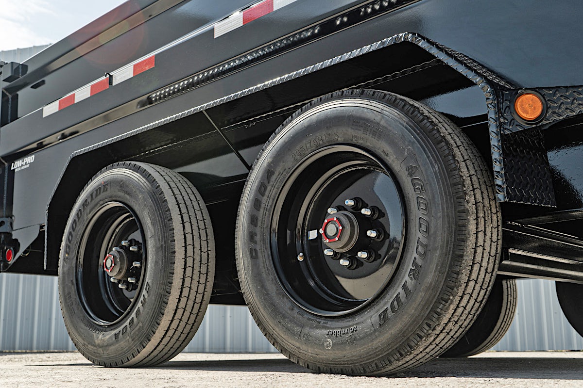 PJ Trailers 16'x83" Gooseneck HD Low Pro Dump Trailer w/ 3' Sides (DE) - Stock #88850 - Image 16 of 30 PJ Trailers 16'x83" Gooseneck HD Low Pro Dump Trailer w/ 3' Sides (DE) - Stock #88850 - Image 16 of 30