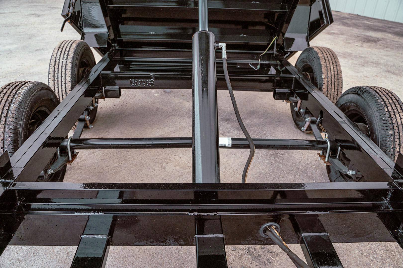 PJ Trailers 10'x60" Hydraulic Dump Trailer w/ 18" Sides (D5) - Stock #88861 - Image 25 of 26