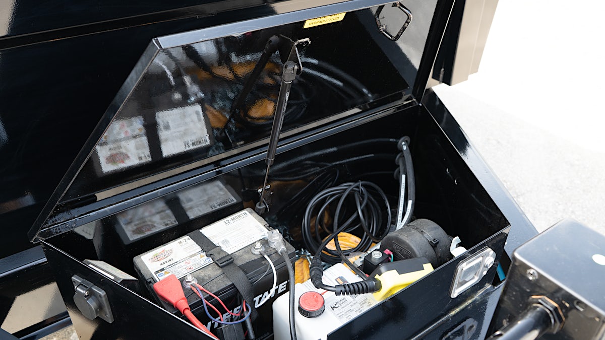 PJ Trailers 14'x83" Low Pro High Side Dump Trailer w/ 3' Sides (DM) - Stock #88891 - Image 13 of 25 PJ Trailers 14'x83" Low Pro High Side Dump Trailer w/ 3' Sides (DM) - Stock #88891 - Image 13 of 25