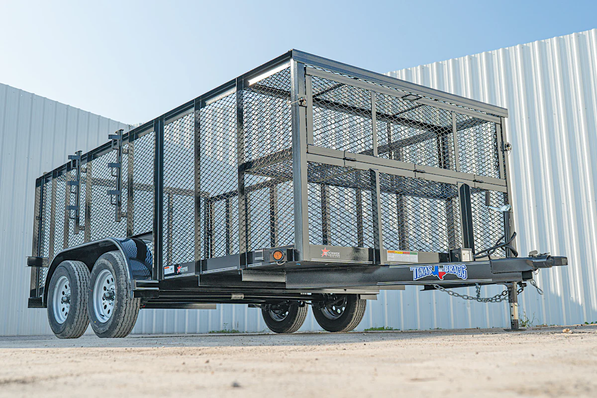 Texas Bragg 14'x83" Landscape Trailer w/ 4' Sides & 4' Gate (L2) - Stock #88950 - Image 3 of 10 Texas Bragg 14'x83" Landscape Trailer w/ 4' Sides & 4' Gate (L2) - Stock #88950 - Image 3 of 10