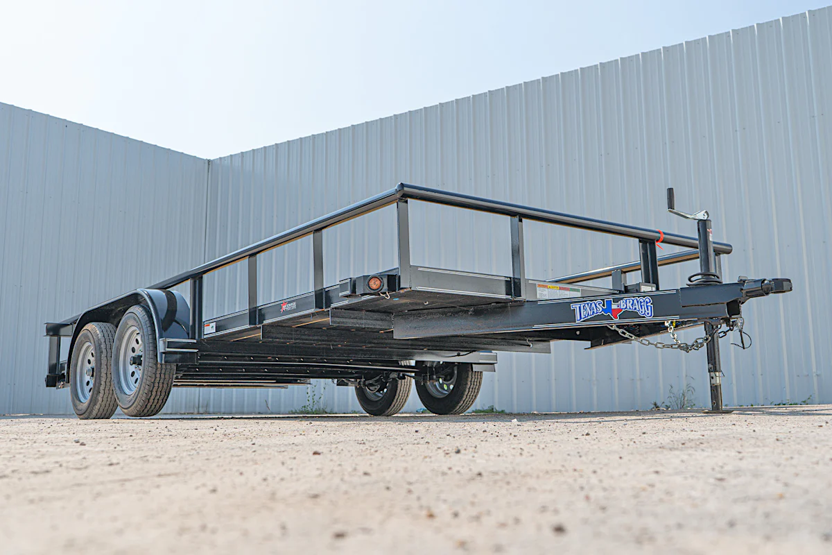 Texas Bragg 16'x83" Utility Trailer w/ Slide-In Ramps (U2) - Stock #88968 - Image 3 of 9 Texas Bragg 16'x83" Utility Trailer w/ Slide-In Ramps (U2) - Stock #88968 - Image 3 of 9