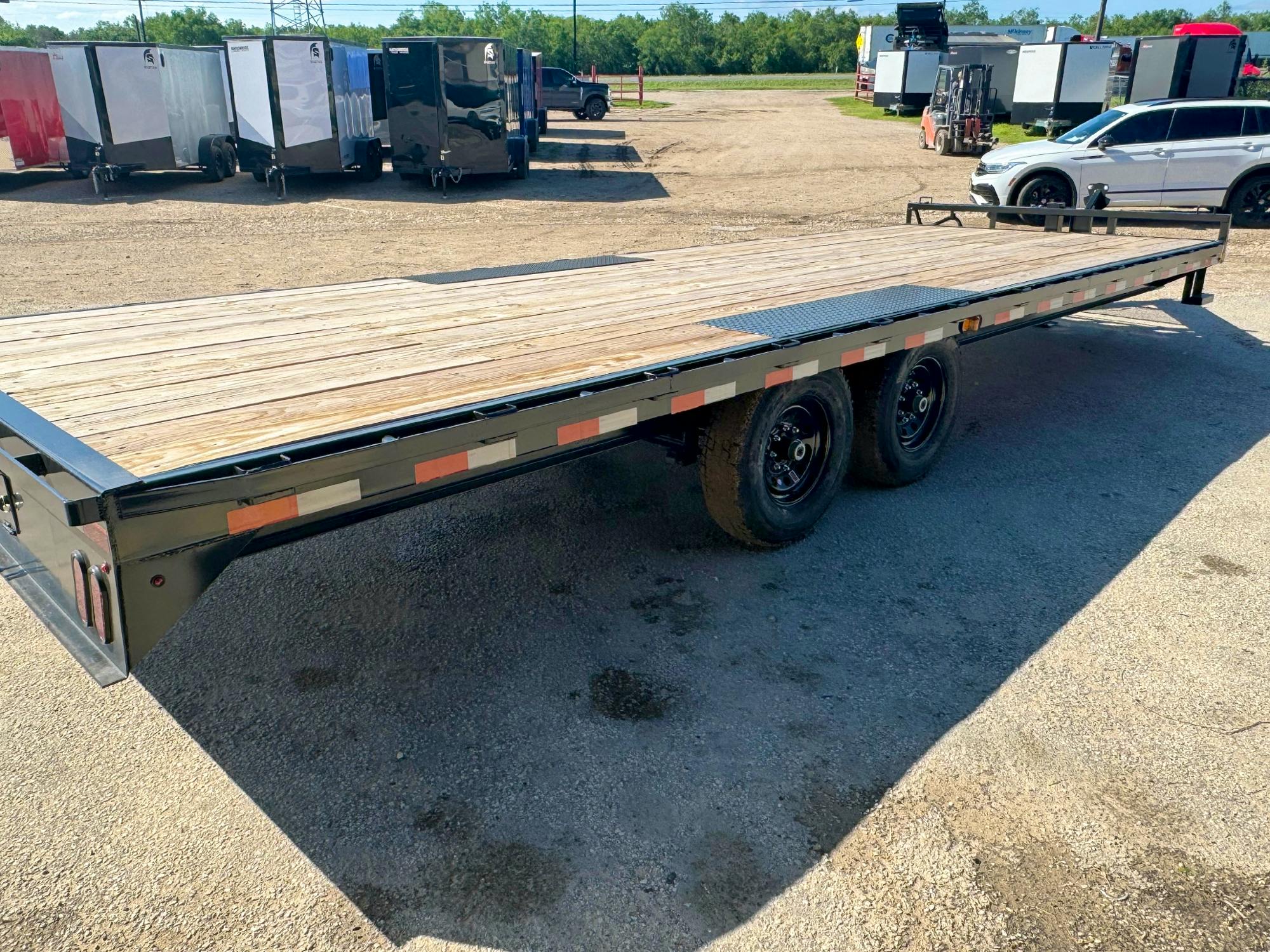 LoneStar 24'x102" 8" I-Beam Deckover Trailer - Stock #89153 - Image 2 of 4