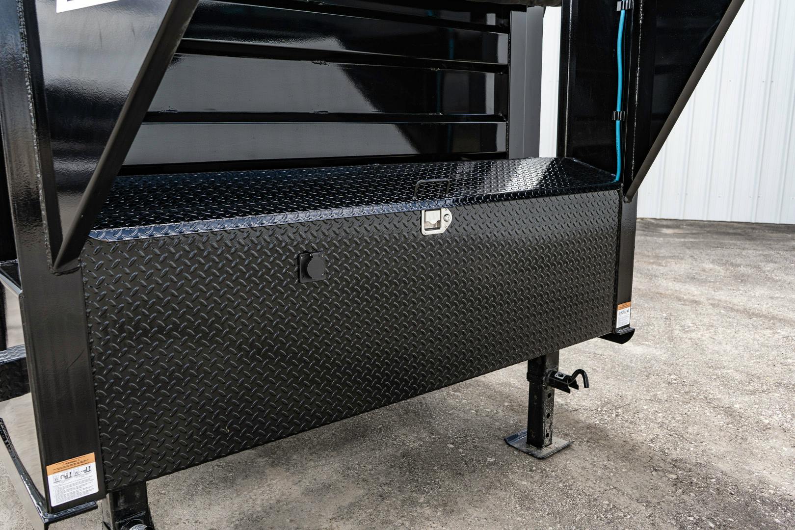 PJ Trailers 14'x83" Low Pro High Side Dump Trailer w/ 4' Sides (DM) - Stock #89166 - Image 11 of 33