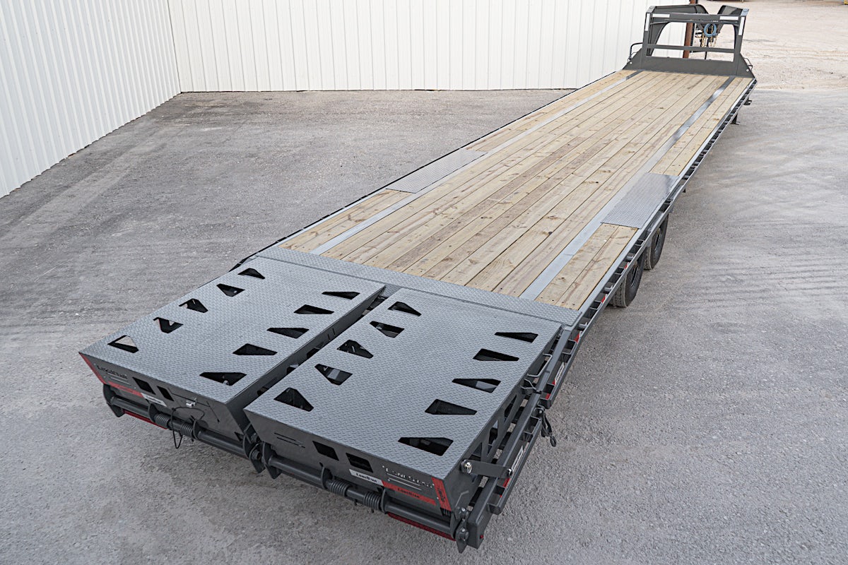ARC Trailers 40'x102" Gooseneck Flatbed Trailer w/ 5' Dovetail (GDS) - Stock #89293 - Image 1 of 1 ARC Trailers 40'x102" Gooseneck Flatbed Trailer w/ 5' Dovetail (GDS) - Stock #89293 - Image 1 of 1