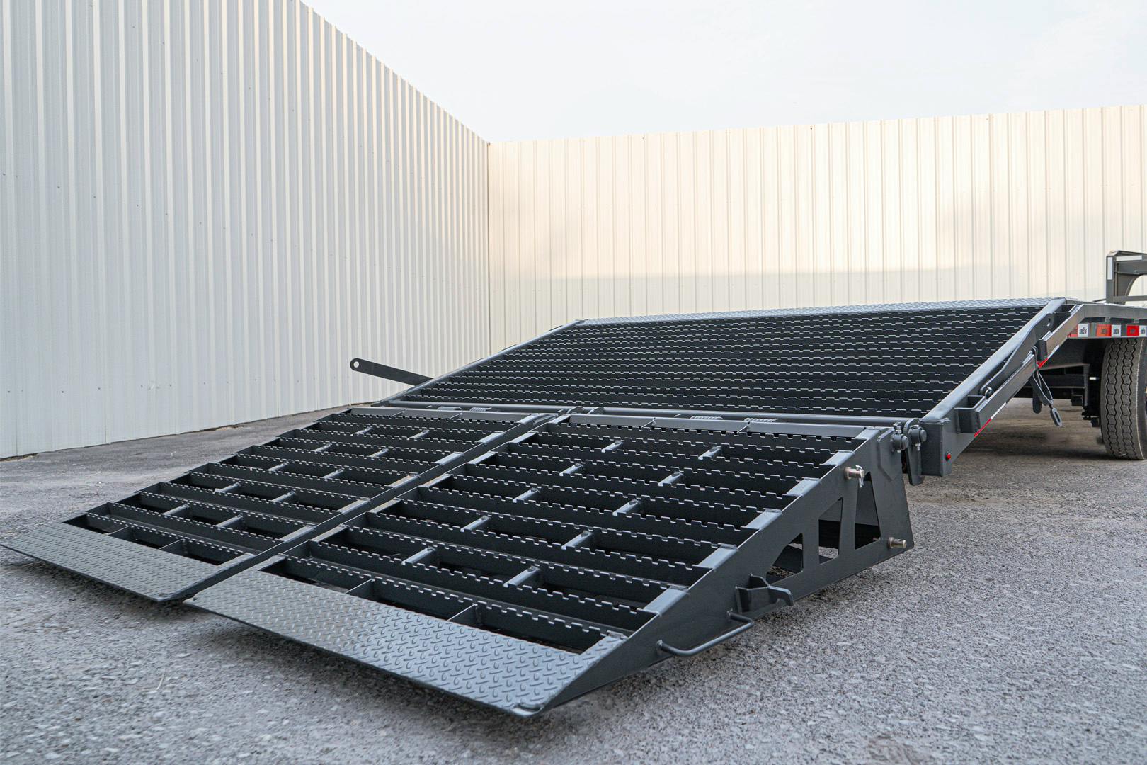 ARC Trailers 40x102" Gooseneck Straight Deck with Slide in Ramps - Stock #89293 - Image 9 of 9