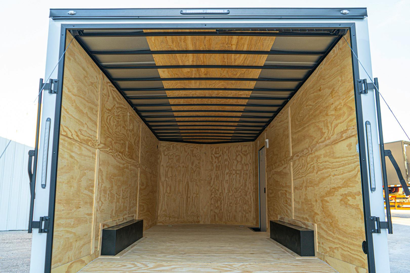 Spartan 8.5'x20' Enclosed Cargo Trailer w/ Rear Ramp Door (C2) - Stock #89316 - Image 16 of 19