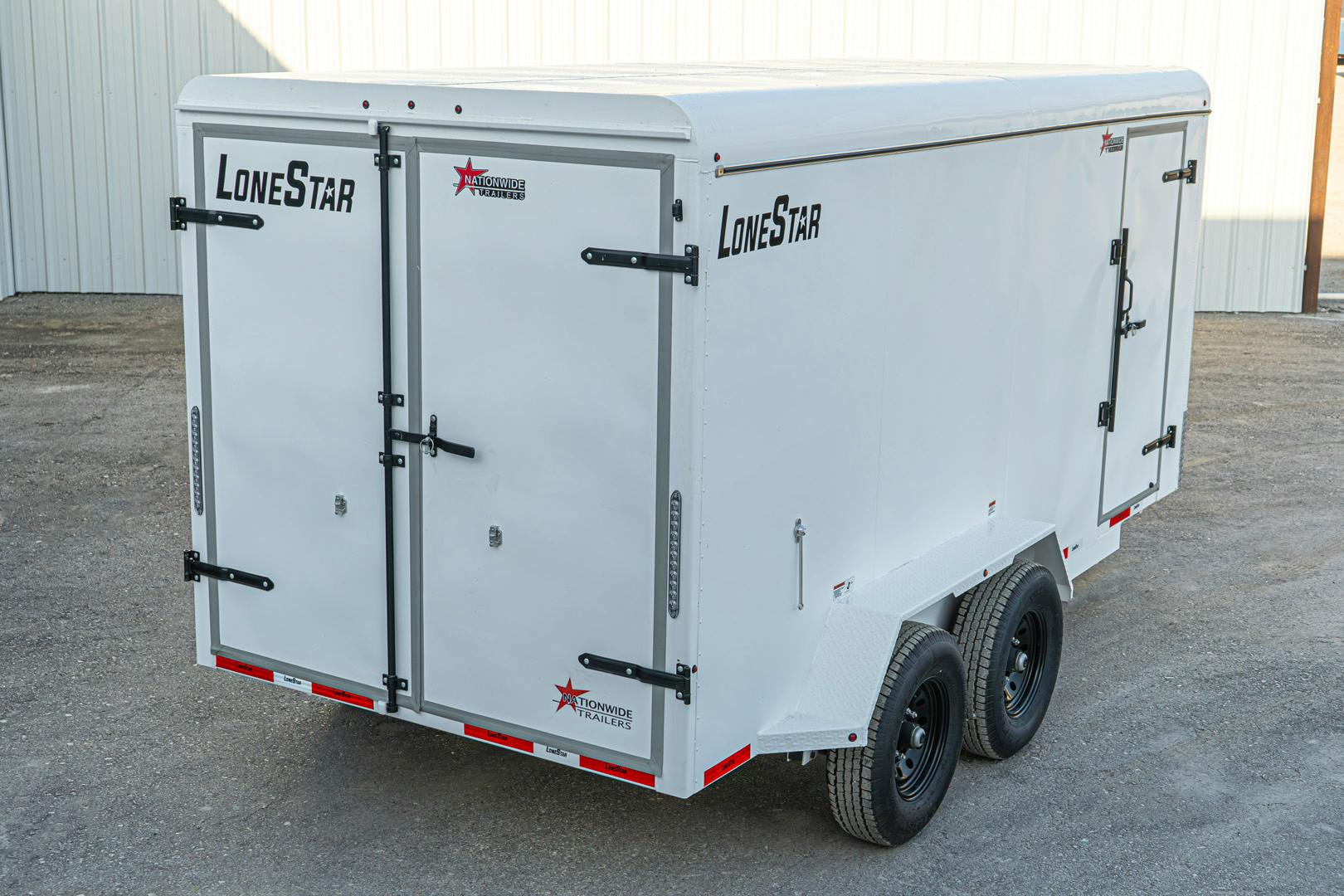 LoneStar 6.5'x16' 14k Steel Enclosed Cargo Trailer w/ Rear Barn Doors (C2) - Stock #89383 - Image 11 of 16