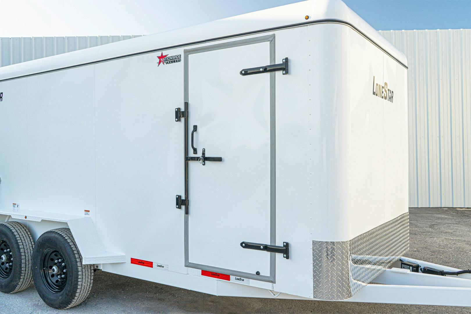 LoneStar 6.5'x16' 14k Steel Enclosed Cargo Trailer w/ Rear Barn Doors (C2) - Stock #89384 - Image 7 of 16