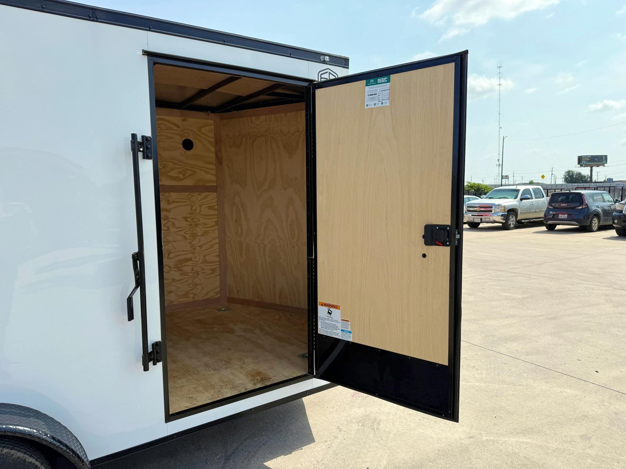 Continental Cargo 7'x14' Enclosed Cargo Trailer w/ Rear Ramp Door (V-series) - Stock #89443 - Image 9 of 10
