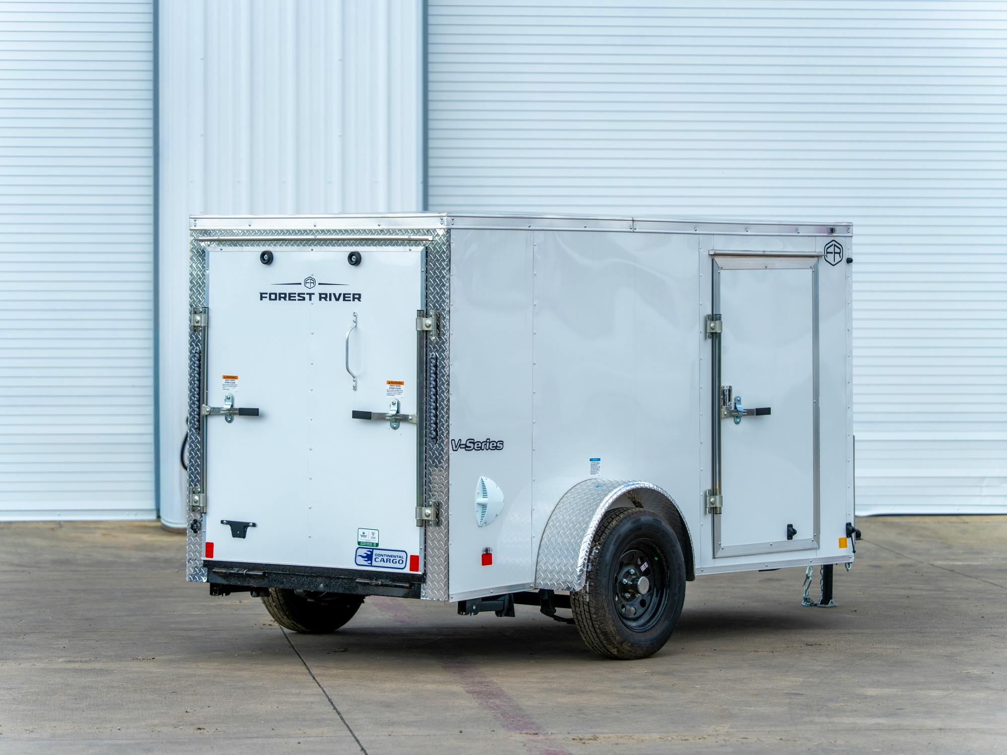 Continental Cargo 5'x10' Enclosed Cargo Trailer w/ Rear Ramp Door (C1) - Stock #89445 - Image 2 of 4