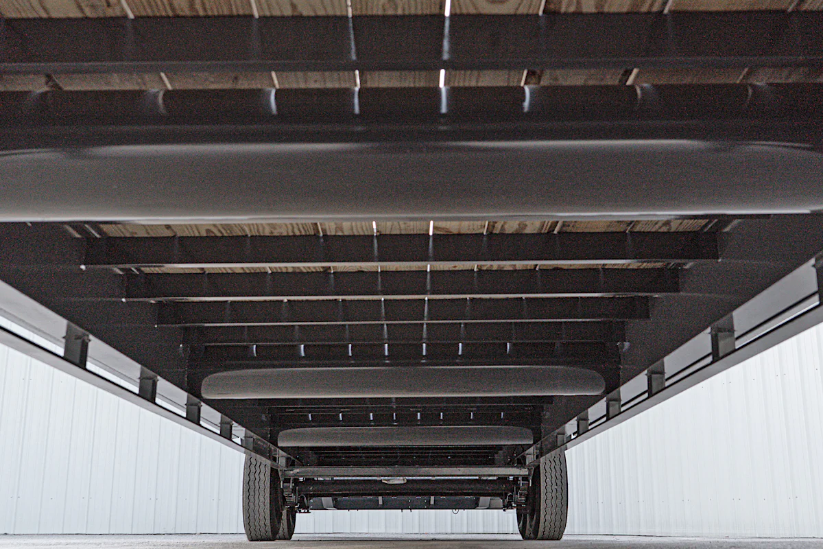 ARC Trailers 40'x102" Gooseneck Flatbed Trailer w/ 5' Dovetail (GDS) - Stock #89497 - Image 5 of 9 ARC Trailers 40'x102" Gooseneck Flatbed Trailer w/ 5' Dovetail (GDS) - Stock #89497 - Image 5 of 9
