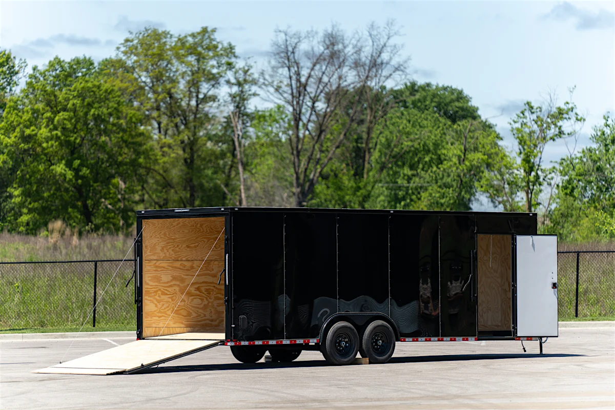 Spartan 8.5'x24' Enclosed Cargo Trailer w/ Rear Ramp Door (C2) - Stock #89546 - Image 3 of 4 Spartan 8.5'x24' Enclosed Cargo Trailer w/ Rear Ramp Door (C2) - Stock #89546 - Image 3 of 4