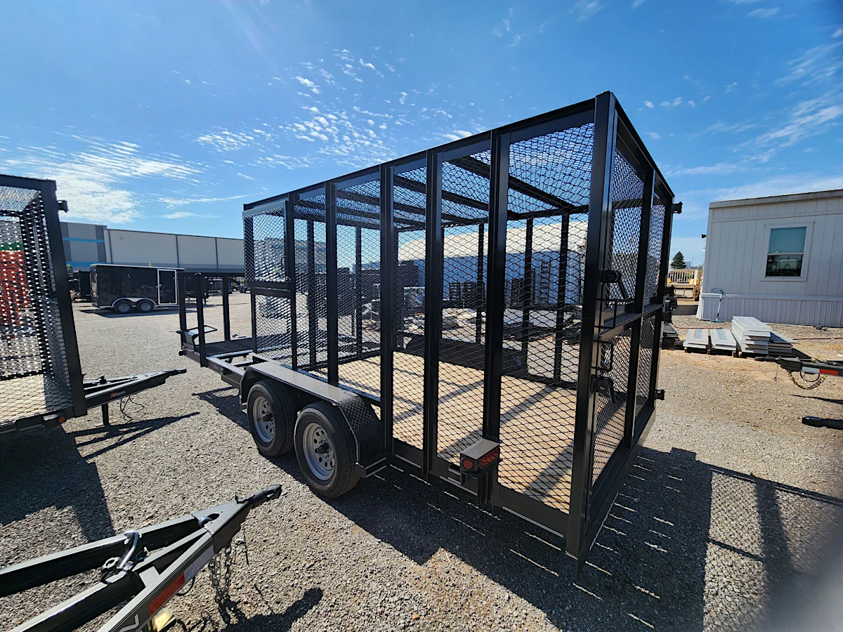 Texas Bragg 18'x83" Porta Potty Trash Trailer w/ Tandem Axle (ST) - Stock #89762 - Image 3 of 4 Texas Bragg 18'x83" Porta Potty Trash Trailer w/ Tandem Axle (ST) - Stock #89762 - Image 3 of 4