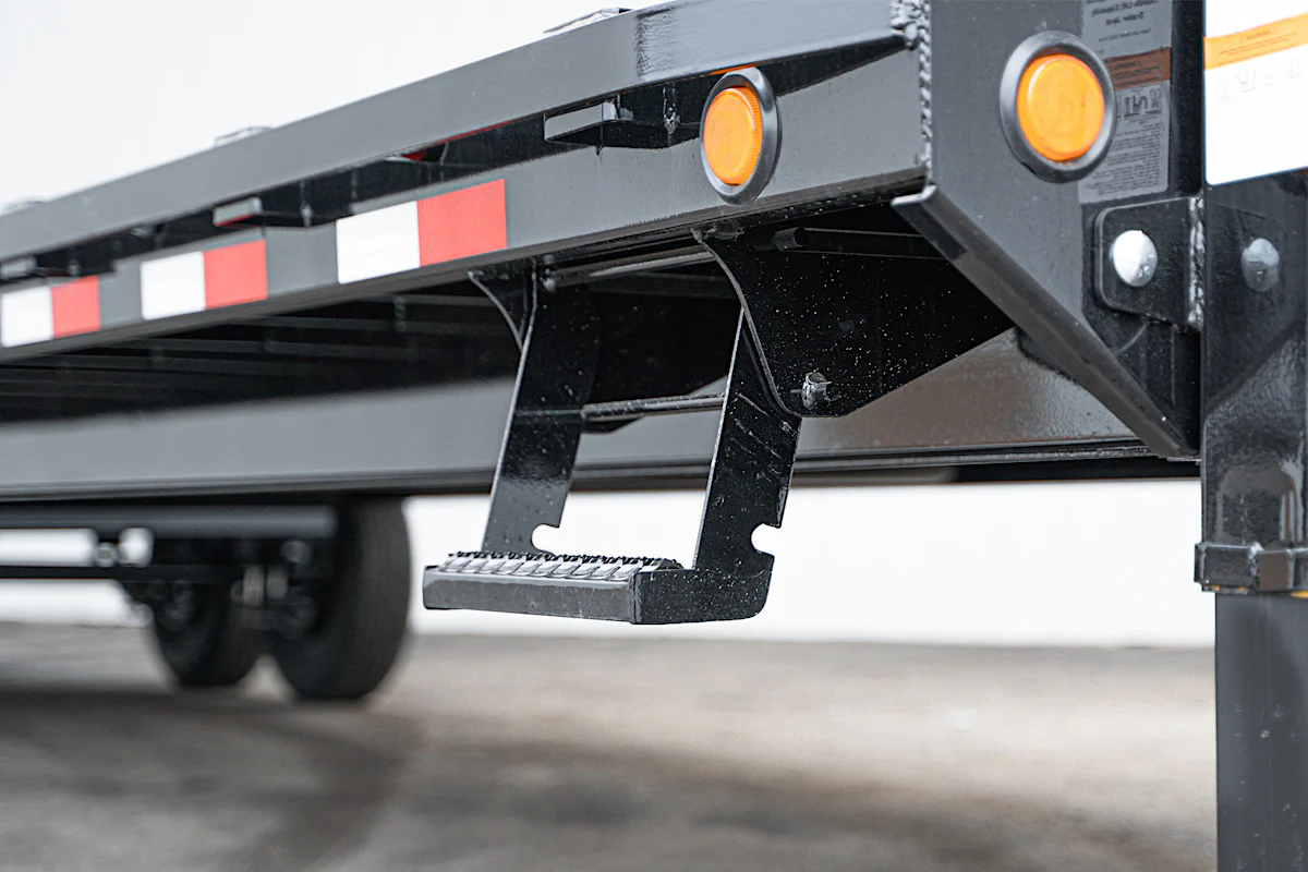 PJ Trailers 32'x102" Gooseneck Low Pro Flatbed Trailer w/ Singles (LS) - Stock #89825 - Image 10 of 16 PJ Trailers 32'x102" Gooseneck Low Pro Flatbed Trailer w/ Singles (LS) - Stock #89825 - Image 10 of 16