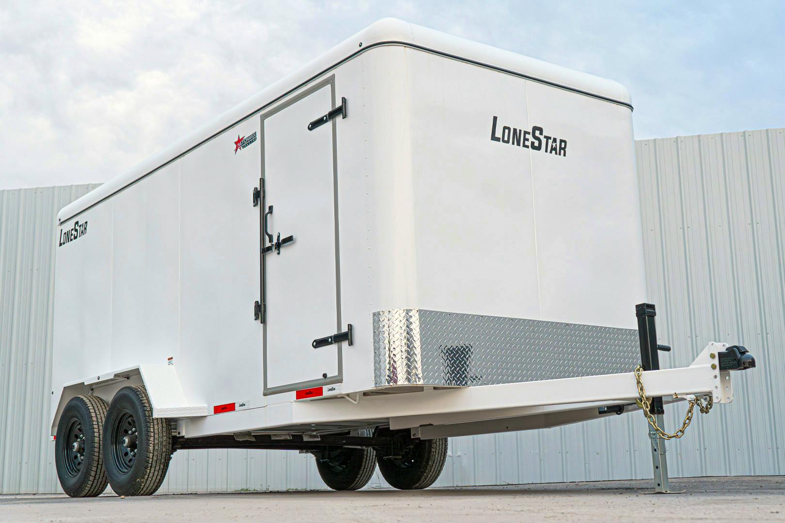 LoneStar 6.5'x16' 14k Steel Enclosed Cargo Trailer w/ Rear Ramp Door (C2) - Stock #89833 - Image 3 of 18