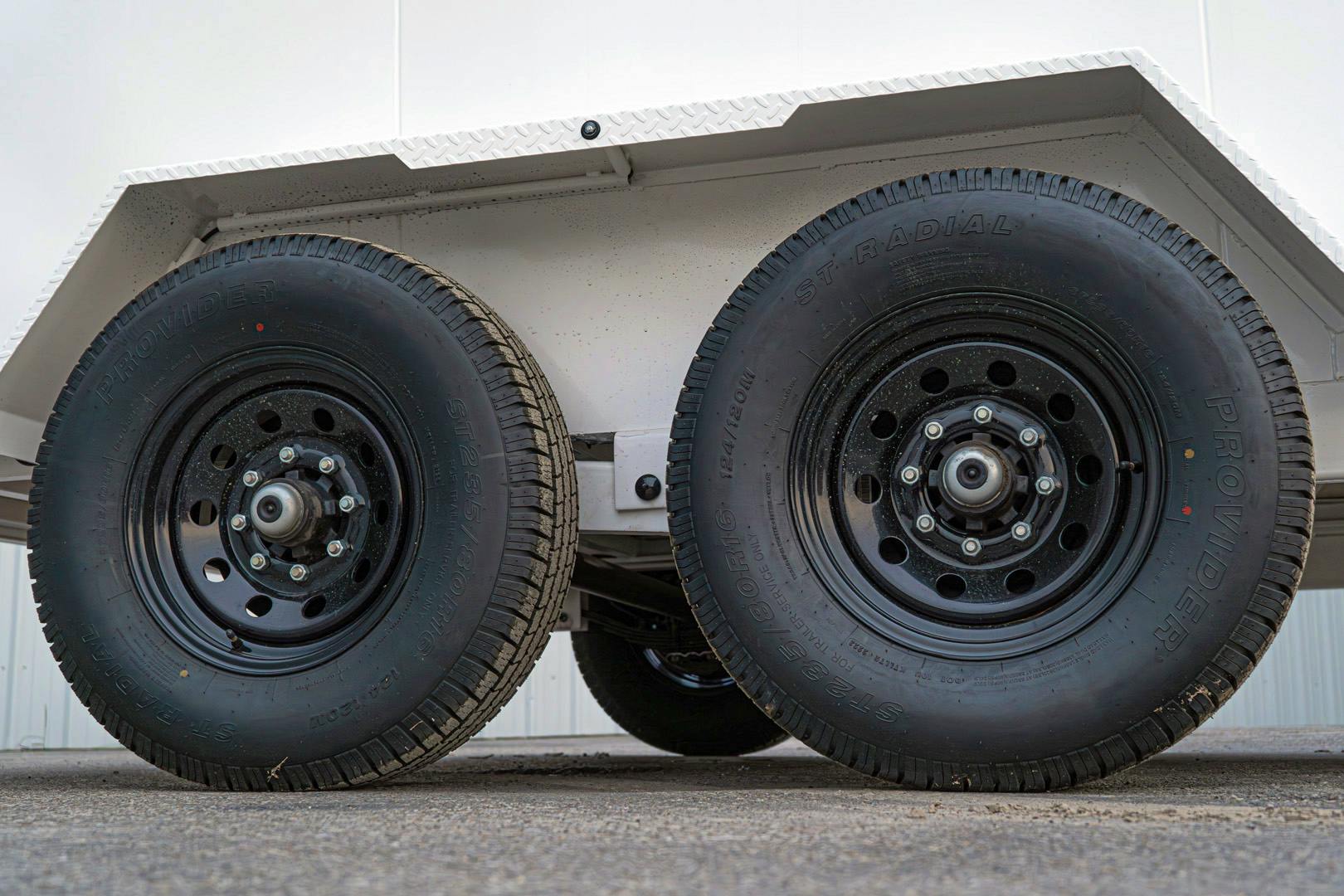 LoneStar 6.5'x16' 14k Steel Enclosed Cargo Trailer w/ Rear Ramp Door (C2) - Stock #89833 - Image 12 of 18