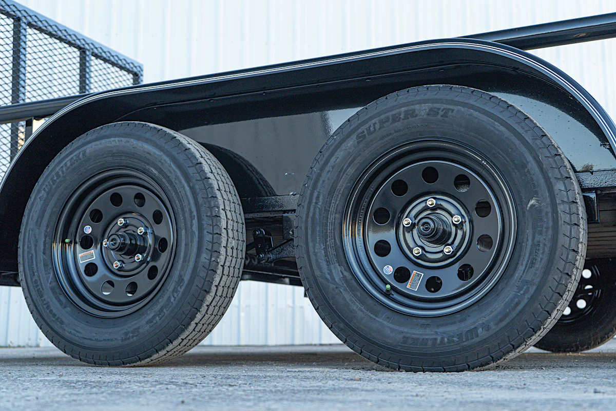 Texas Bragg 16'x83" Utility Trailer w/ 4' Gate (U2) - Stock #89844 - Image 11 of 15 Texas Bragg 16'x83" Utility Trailer w/ 4' Gate (U2) - Stock #89844 - Image 11 of 15