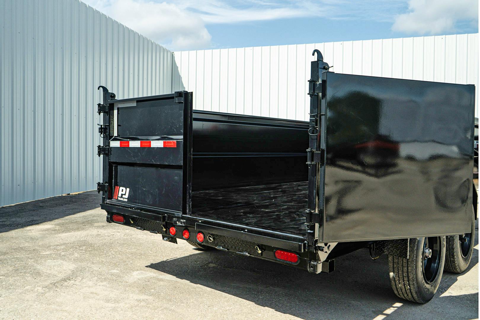 PJ Trailers 16'x83" HD Low Pro Dump Trailer w/ 3' Sides (DE) - Stock #89924 - Image 21 of 27