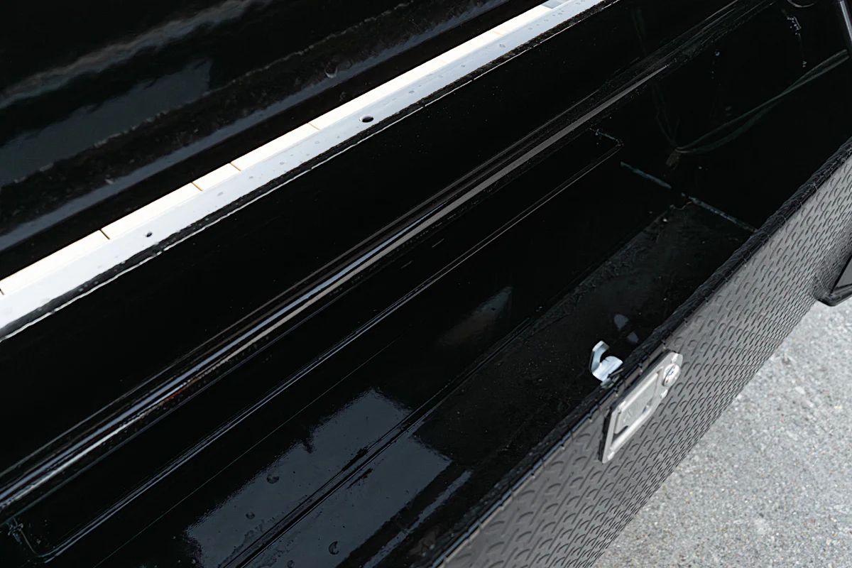 PJ Trailers 40'x102" 18k Gooseneck Flatbed Trailer w/ Singles (LX) - Stock #89930 - Image 15 of 27 PJ Trailers 40'x102" 18k Gooseneck Flatbed Trailer w/ Singles (LX) - Stock #89930 - Image 15 of 27