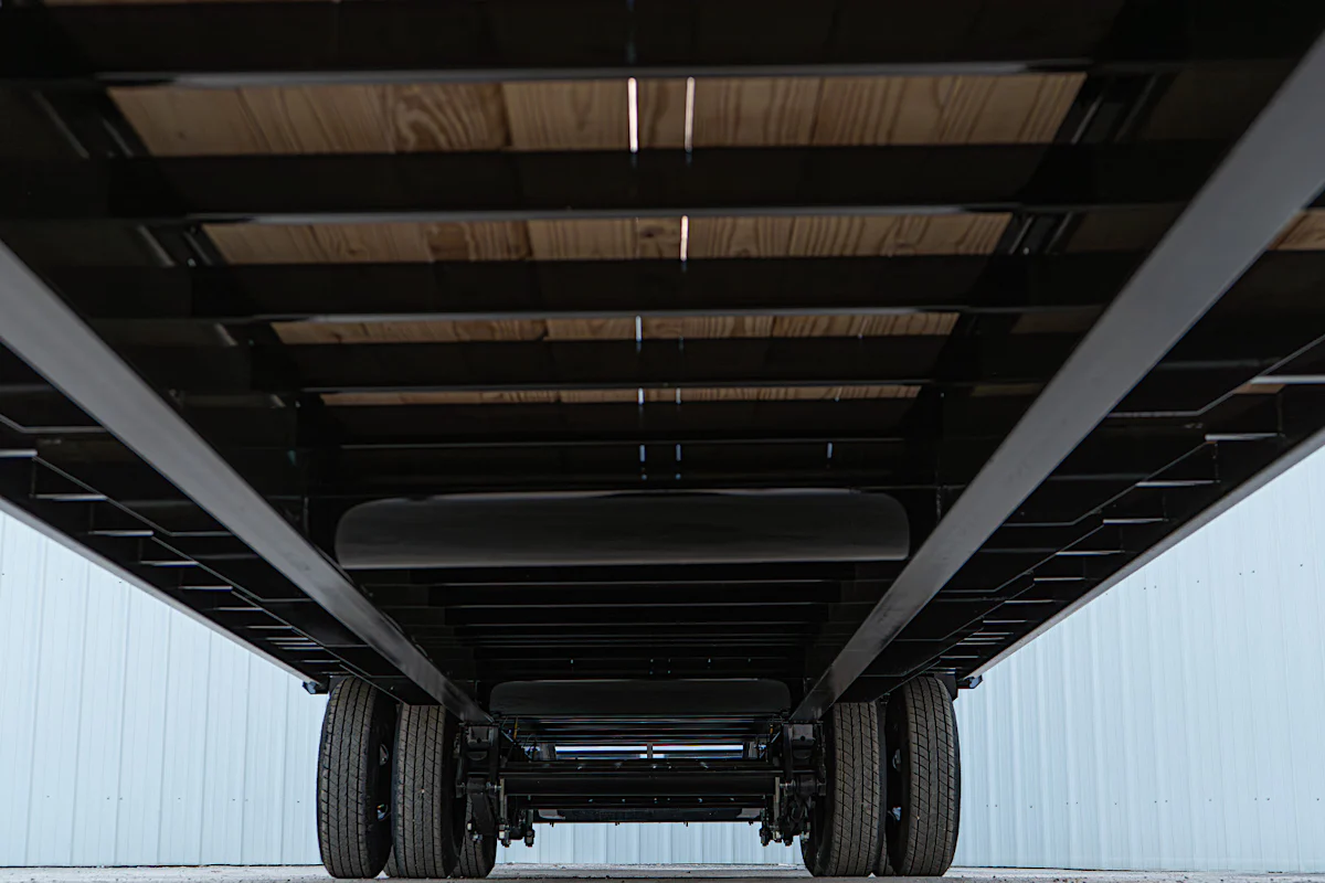 PJ Trailers 40'x102" Gooseneck Low Pro Flatbed Trailer w/ Duals (LD) - Stock #89960 - Image 13 of 20 PJ Trailers 40'x102" Gooseneck Low Pro Flatbed Trailer w/ Duals (LD) - Stock #89960 - Image 13 of 20