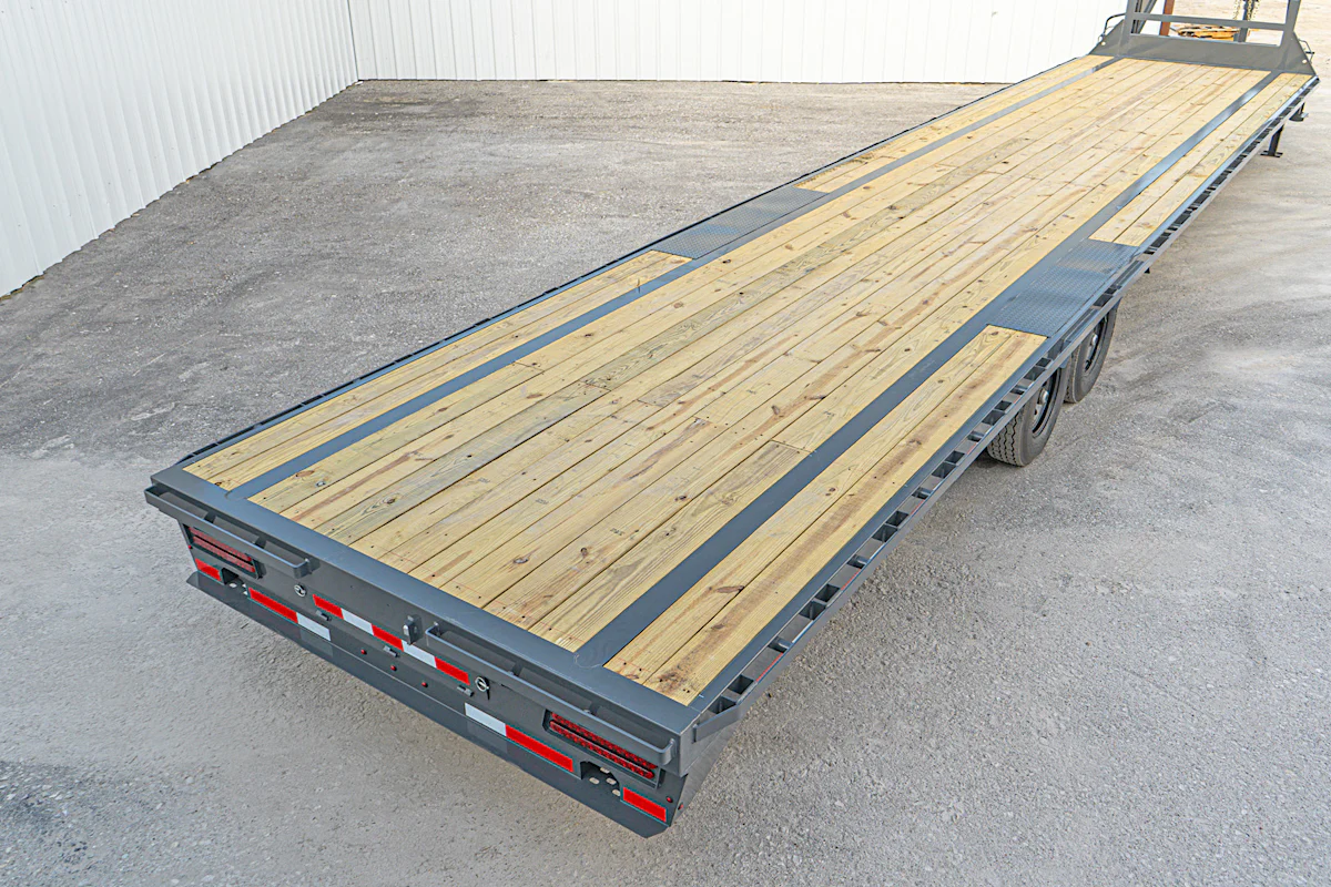ARC Trailers 40'x102" 14K Gooseneck Flatbed Trailer (GDS) - Stock #89973 - Image 2 of 10 ARC Trailers 40'x102" 14K Gooseneck Flatbed Trailer (GDS) - Stock #89973 - Image 2 of 10