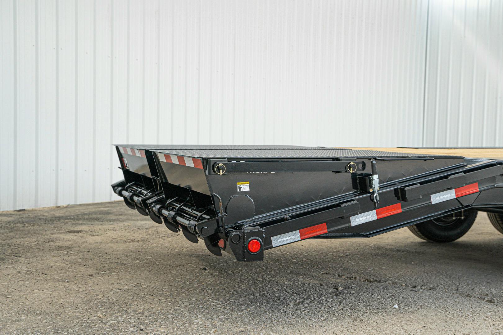 PJ Trailers 32'x102" Gooseneck Low Pro Flatbed Trailer w/ Singles (LS) - Stock #90025 - Image 13 of 16
