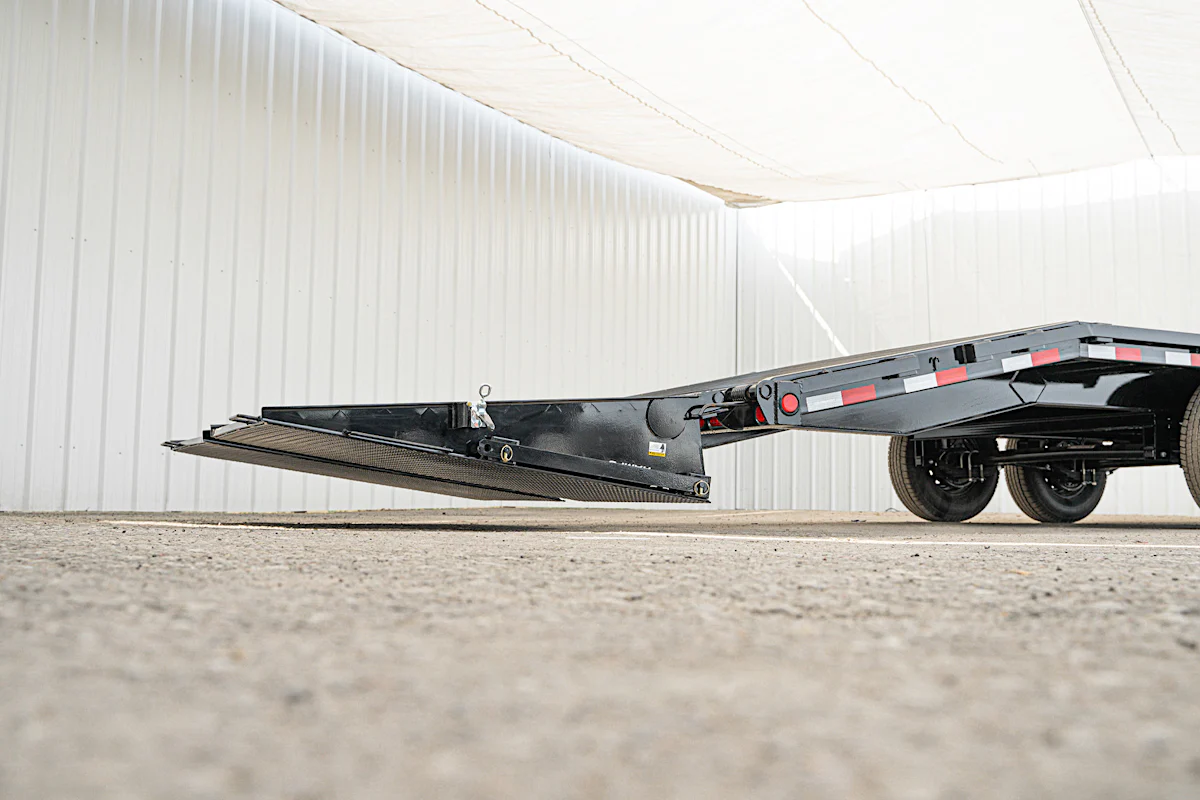 PJ Trailers 32'x102" Gooseneck Low Pro Flatbed Trailer w/ Singles (LS) - Stock #90025 - Image 16 of 16 PJ Trailers 32'x102" Gooseneck Low Pro Flatbed Trailer w/ Singles (LS) - Stock #90025 - Image 16 of 16