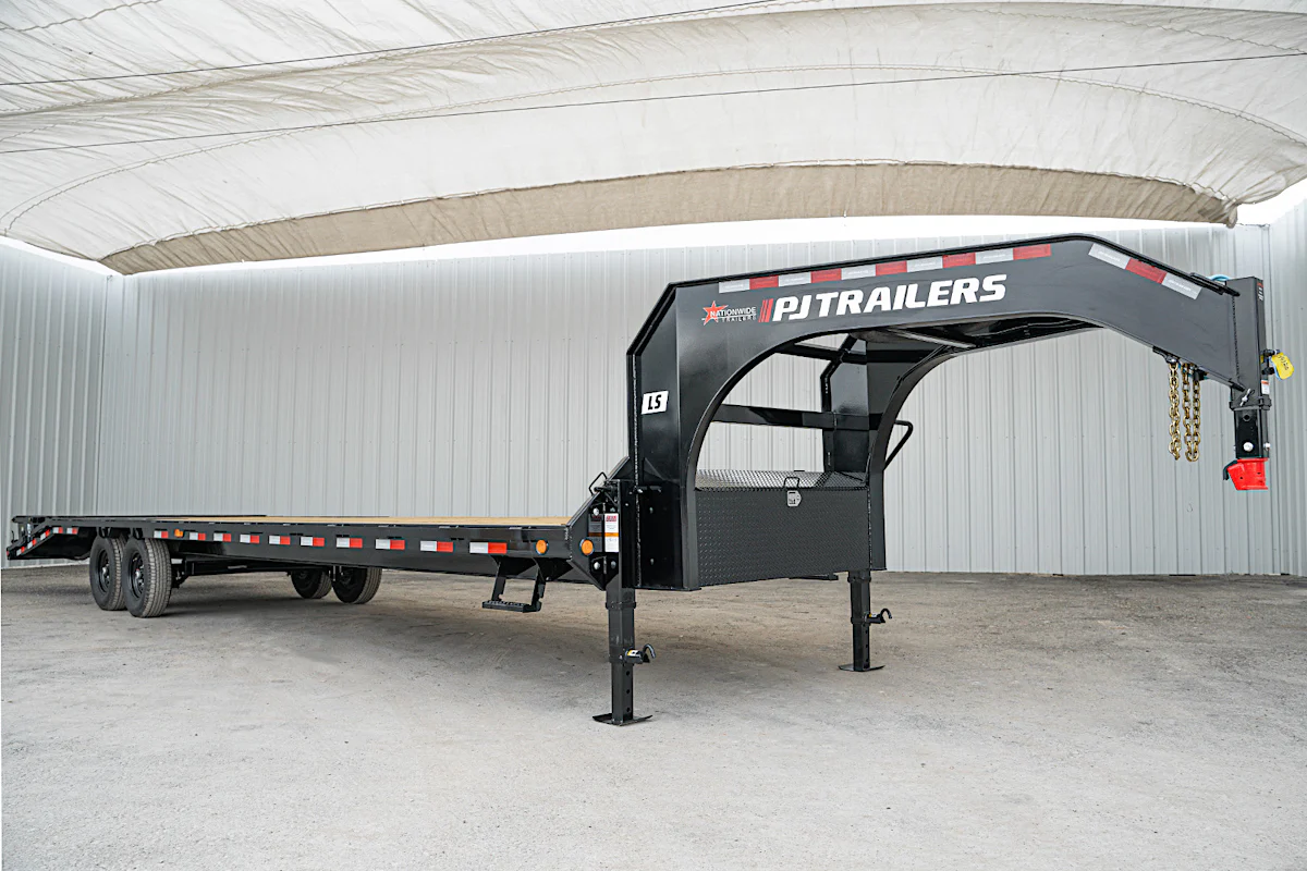 PJ Trailers 32'x102" Gooseneck Low Pro Flatbed Trailer w/ Singles (LS) - Stock #90042 - Image 3 of 16 PJ Trailers 32'x102" Gooseneck Low Pro Flatbed Trailer w/ Singles (LS) - Stock #90042 - Image 3 of 16