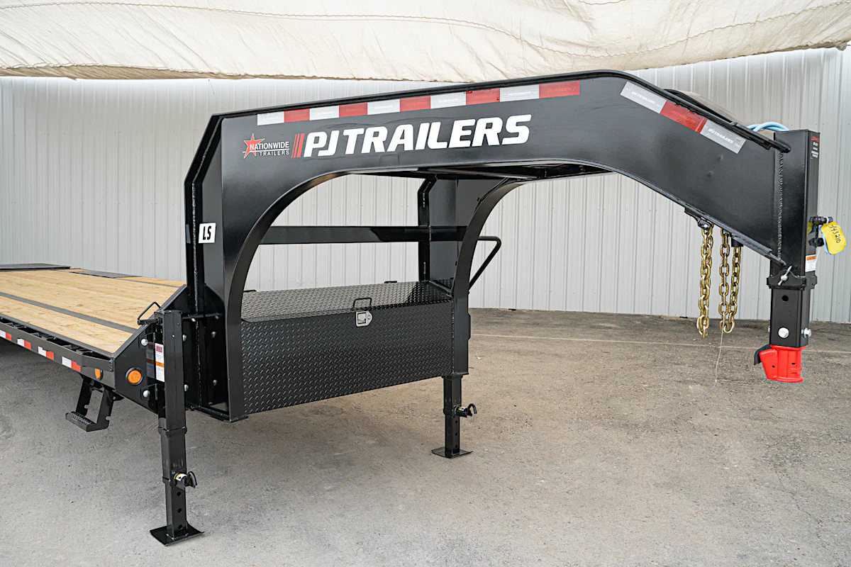 PJ Trailers 32'x102" Gooseneck Low Pro Flatbed Trailer w/ Singles (LS) - Stock #90042 - Image 4 of 16 PJ Trailers 32'x102" Gooseneck Low Pro Flatbed Trailer w/ Singles (LS) - Stock #90042 - Image 4 of 16