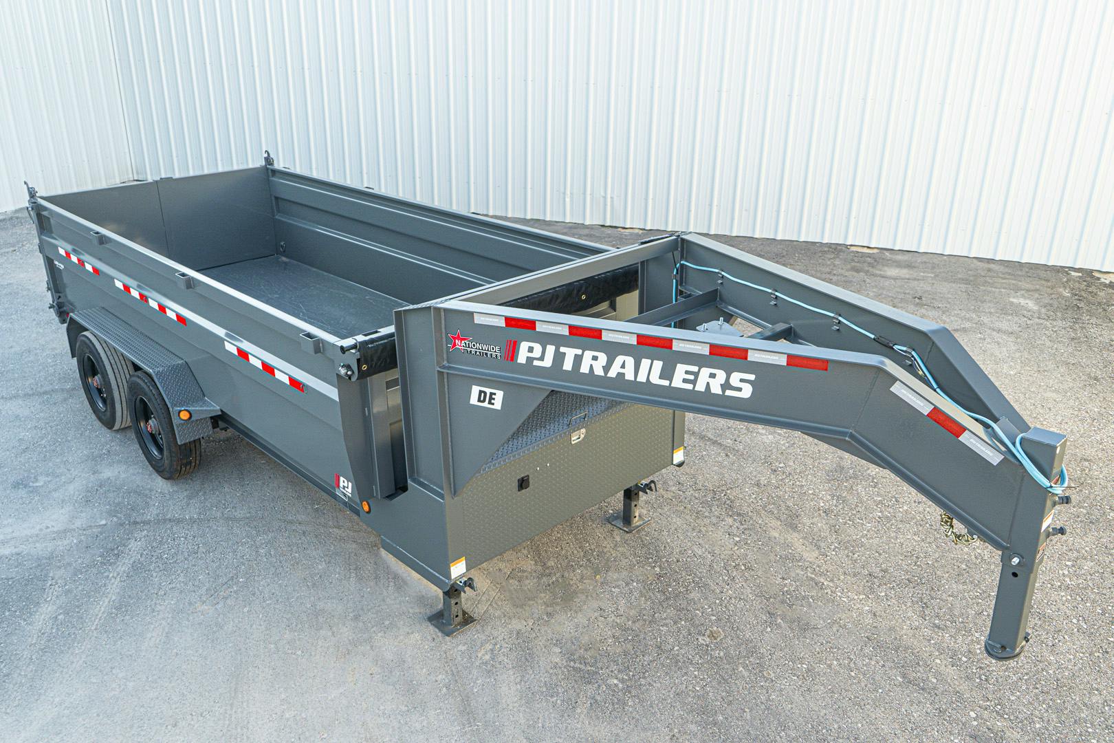 PJ Trailers 16'x83" Gooseneck HD Low Pro Dump Trailer w/ 3' Sides (DE) - Stock #90043 - Image 7 of 32