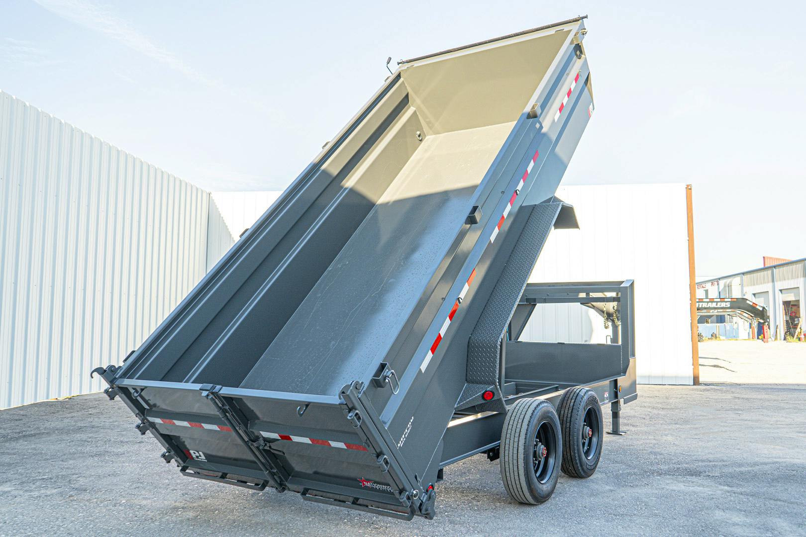 PJ Trailers 16'x83" Gooseneck HD Low Pro Dump Trailer w/ 3' Sides (DE) - Stock #90043 - Image 29 of 32