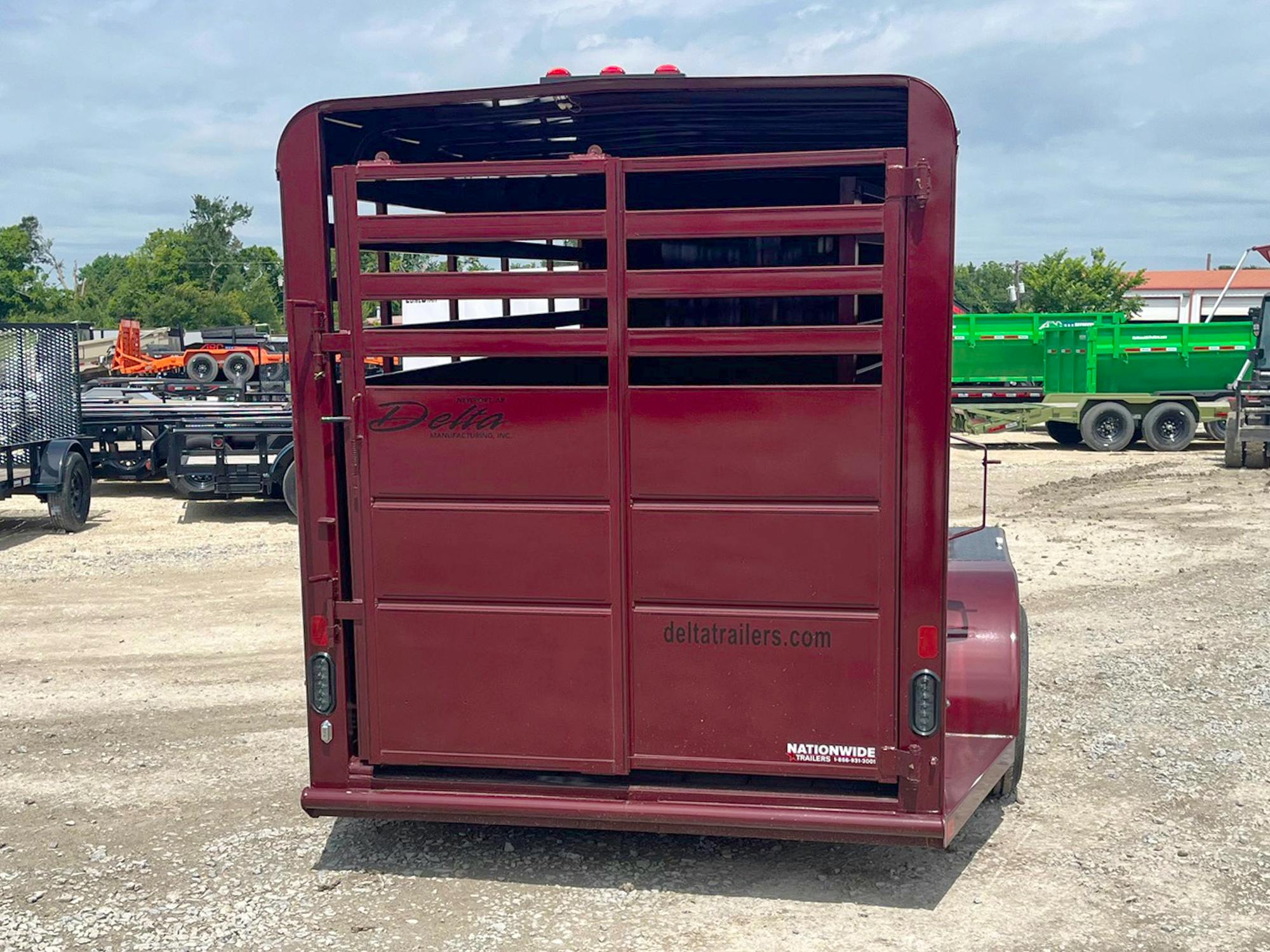 Delta 16' Livestock Trailer (500 ES)
