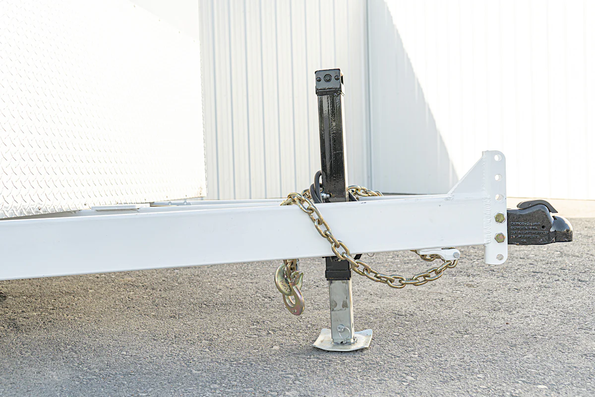 LoneStar 8.5'x24' 14k Steel Enclosed Cargo Trailer w/ Rear Ramp Door (C2) - Stock #90071 - Image 5 of 16 LoneStar 8.5'x24' 14k Steel Enclosed Cargo Trailer w/ Rear Ramp Door (C2) - Stock #90071 - Image 5 of 16