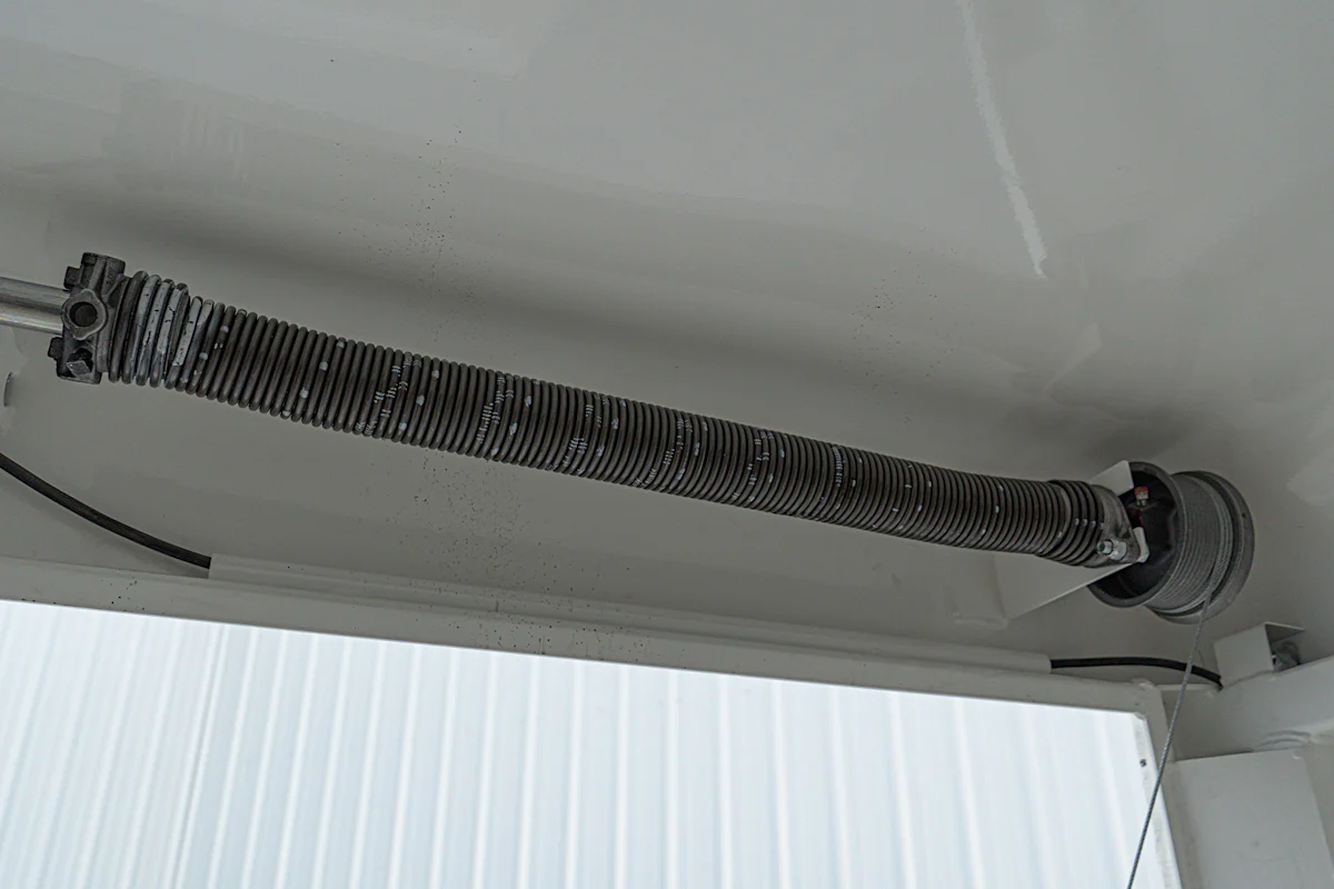 LoneStar 7.10'x24' 14k Steel Enclosed Cargo Trailer w/ Rear Ramp Door (C2) - Stock #90072 - Image 16 of 18 LoneStar 7.10'x24' 14k Steel Enclosed Cargo Trailer w/ Rear Ramp Door (C2) - Stock #90072 - Image 16 of 18