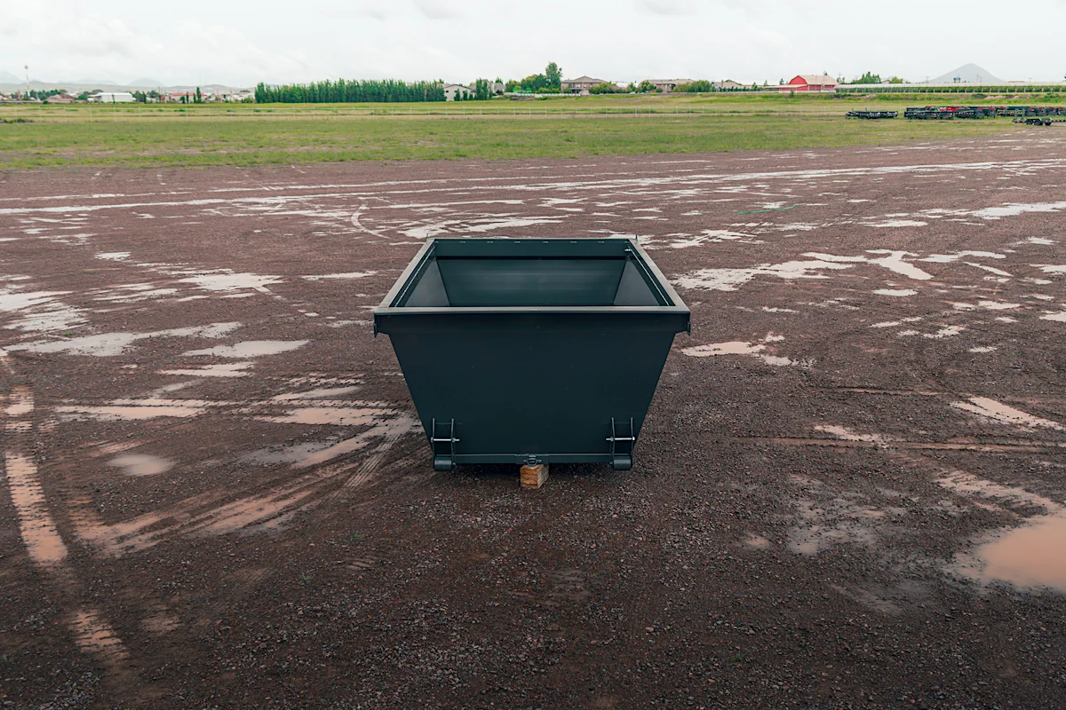 ARC Trailers 14' 14 Yard Multi-purpose Roll Off Dumpster (MDB) - Stock #90074 - Image 4 of 8 ARC Trailers 14' 14 Yard Multi-purpose Roll Off Dumpster (MDB) - Stock #90074 - Image 4 of 8