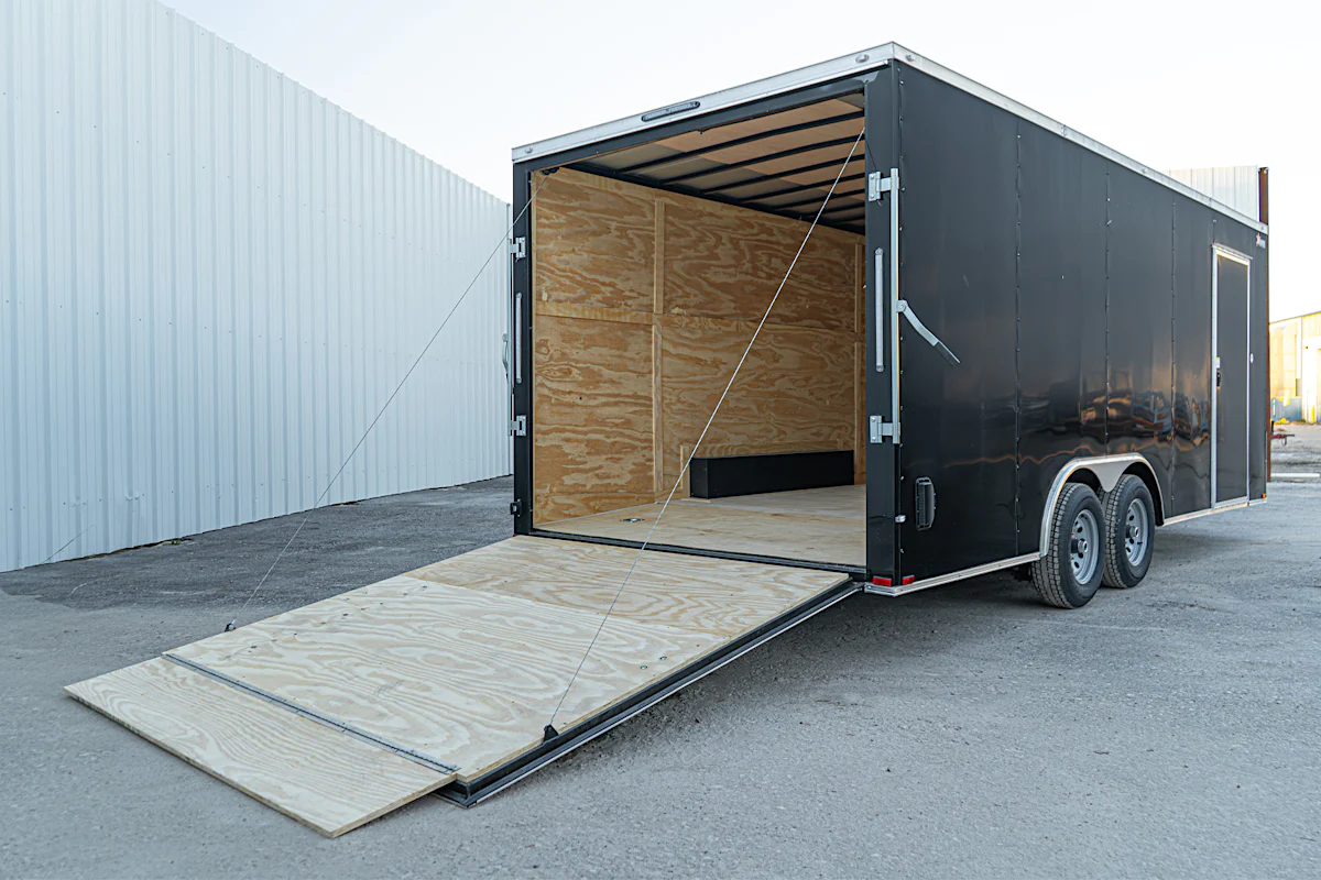 Spartan 8.5'x20' Enclosed Cargo Trailer w/ Rear Ramp Door (C2) - Stock #90127 - Image 9 of 10 Spartan 8.5'x20' Enclosed Cargo Trailer w/ Rear Ramp Door (C2) - Stock #90127 - Image 9 of 10