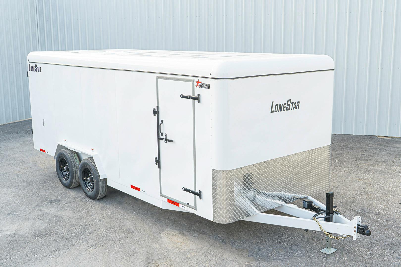LoneStar 7.10'x20' 14k Steel Enclosed Cargo Trailer w/ Rear Barn Doors (C2) - Stock #90190 - Image 1 of 1