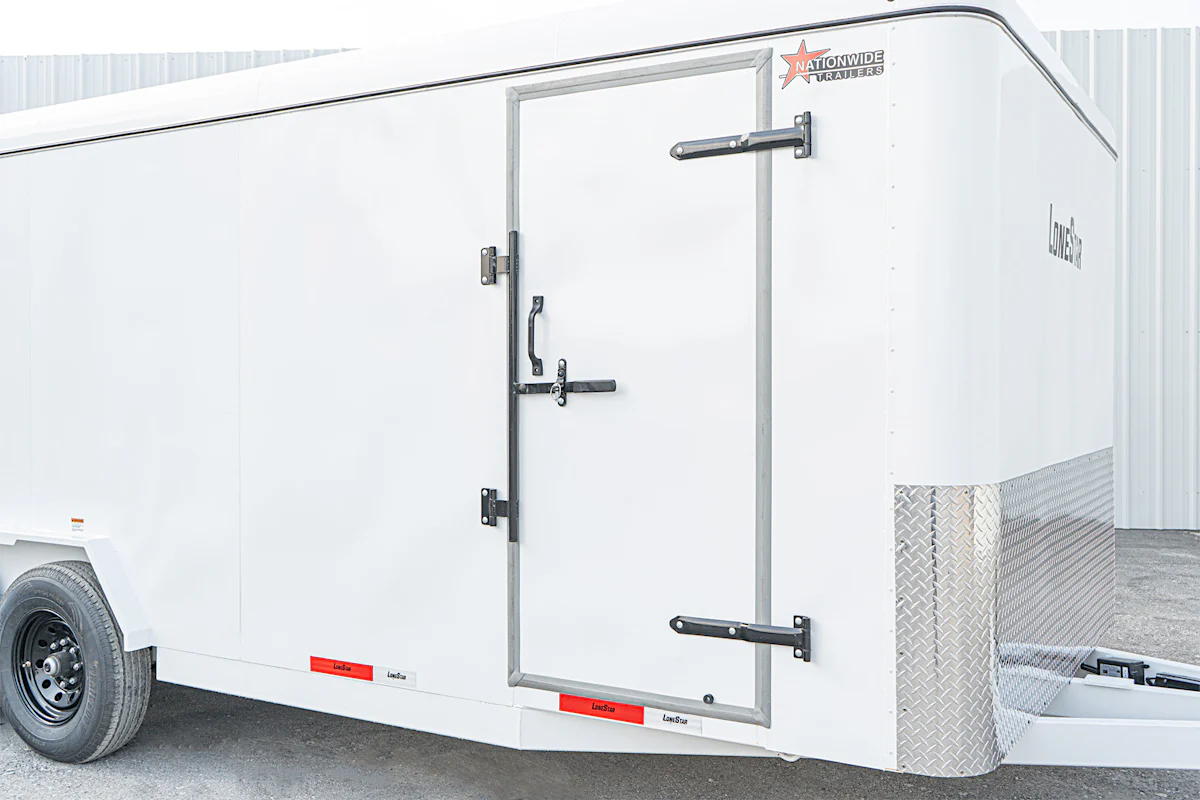 LoneStar 7.10'x20' 14k Steel Enclosed Cargo Trailer w/ Rear Barn Doors (C2) - Stock #90190 - Image 5 of 14 LoneStar 7.10'x20' 14k Steel Enclosed Cargo Trailer w/ Rear Barn Doors (C2) - Stock #90190 - Image 5 of 14