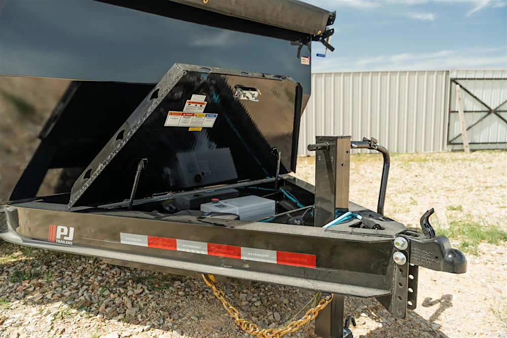 PJ Trailers 14'x83" Telescopic Dump Trailer w/ 4' Sides (DT) - Stock #90367 - Image 5 of 18 PJ Trailers 14'x83" Telescopic Dump Trailer w/ 4' Sides (DT) - Stock #90367 - Image 5 of 18