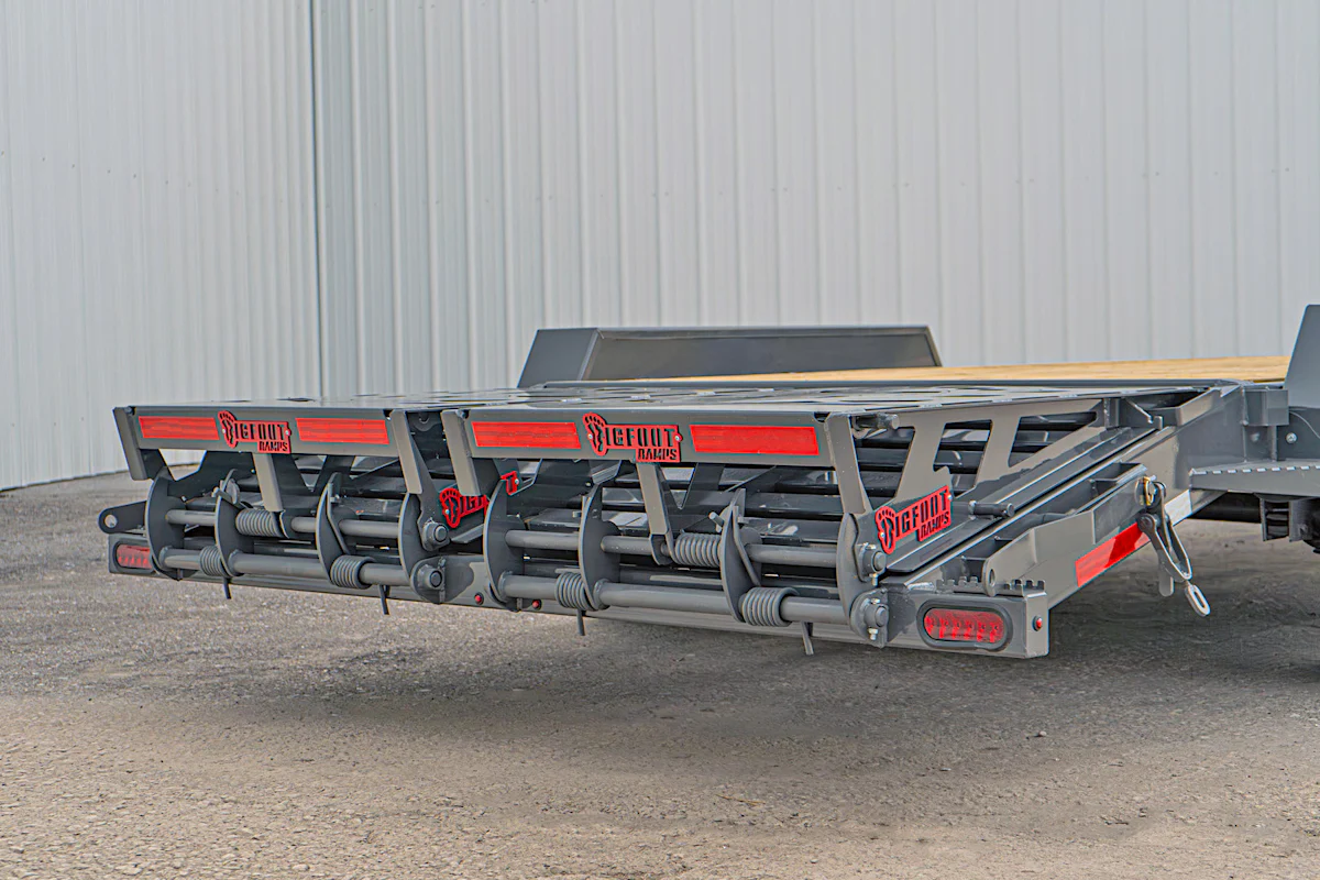 ARC Trailers 24'x83" 14K HD Equipment Hauler w/ 4' Dovetail & Bigfoot Ramps (BEQ) - Stock #90375 - Image 4 of 4 ARC Trailers 24'x83" 14K HD Equipment Hauler w/ 4' Dovetail & Bigfoot Ramps (BEQ) - Stock #90375 - Image 4 of 4