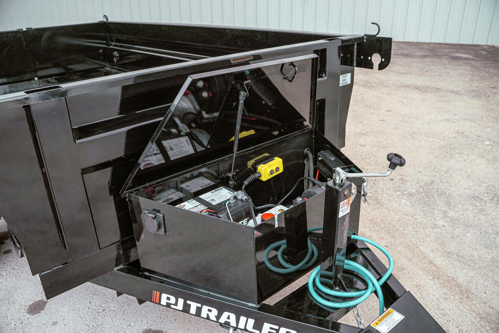 PJ Trailers 10'x60" Hydraulic Dump Trailer w/ 18" Sides (D5) - Stock #90504 - Image 9 of 26