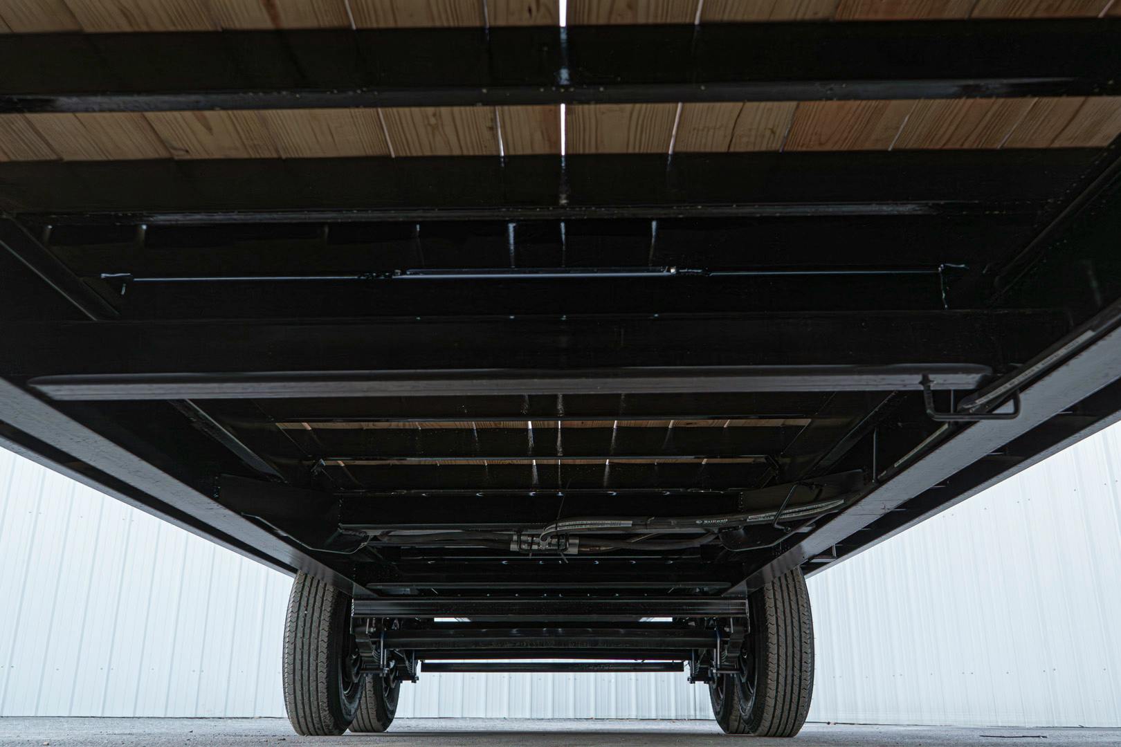 PJ Trailers 26'x102" Gooseneck Deckover Power Tilt Trailer (T8) - Stock #90642 - Image 13 of 23