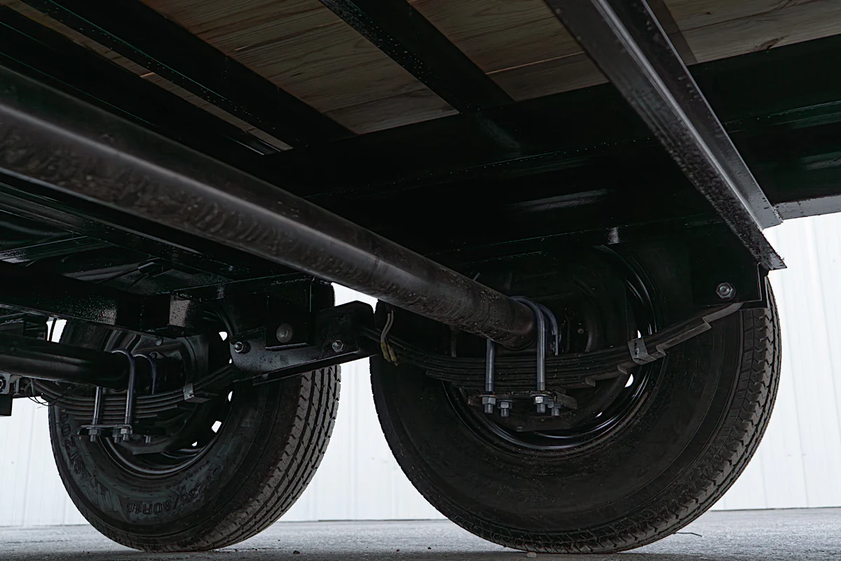 PJ Trailers 26'x102" Gooseneck Deckover Power Tilt Trailer (T8) - Stock #90642 - Image 14 of 23 PJ Trailers 26'x102" Gooseneck Deckover Power Tilt Trailer (T8) - Stock #90642 - Image 14 of 23