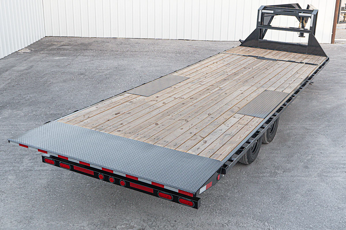 PJ Trailers 26'x102" Gooseneck Deckover Power Tilt Trailer (T8) - Stock #90642 - Image 20 of 23 PJ Trailers 26'x102" Gooseneck Deckover Power Tilt Trailer (T8) - Stock #90642 - Image 20 of 23