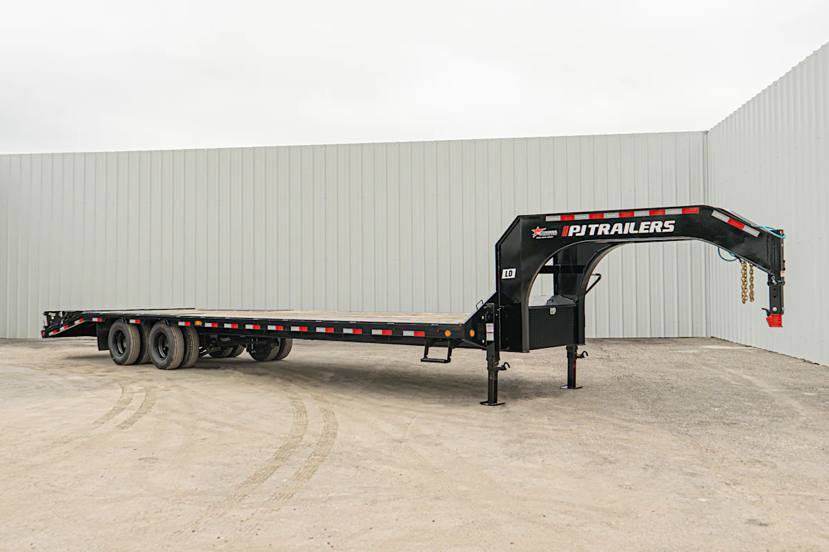 PJ Trailers 32'x102" Gooseneck Low Pro Flatbed Trailer w/ Duals (LD) - Stock #90643 - Image 4 of 28 PJ Trailers 32'x102" Gooseneck Low Pro Flatbed Trailer w/ Duals (LD) - Stock #90643 - Image 4 of 28